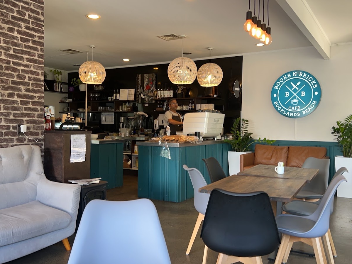 Books N Bricks Cafe Adds Vietnamese Nights At Bucklands Beach